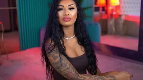 arabellaposh online show from October 26, 6:47 am