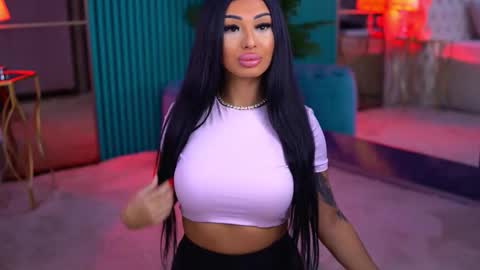 arabellaposh online show from January 12, 6:20 am