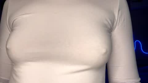 Emi online show from April 9, 3:50 pm