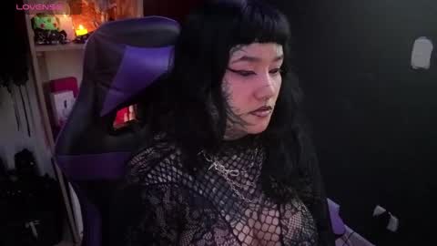 Carolain online show from May 18, 4:07 am