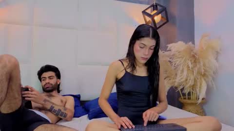 arah_issaa online show from January 5, 11:08 pm