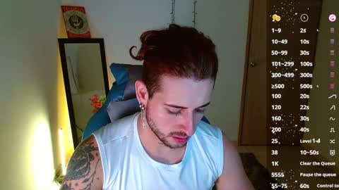 Snapshot of ares_blue chatting on February 4, 10:43 am ares blue online show from February 4, 10:43 am