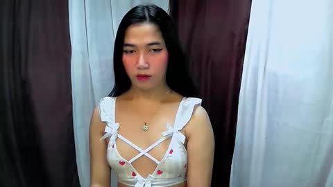 Snapshot of aria_fucks chatting on September 14, 4:59 am ARIA online show from September 14, 4:59 am