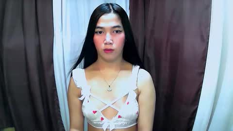 Snapshot of aria_fucks chatting on September 17, 4:32 pm ARIA online show from September 17, 4:32 pm