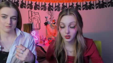 Luna online show from October 30, 8:31 pm