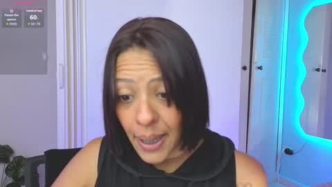 Aria online show from March 5, 3:54 pm