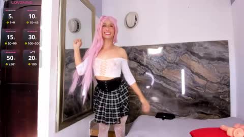 aria_skyee online show from May 4, 8:59 pm