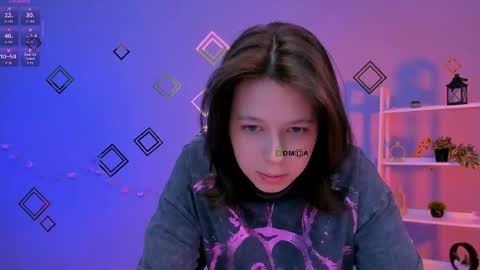 aria_wild_ online show from May 3, 7:20 pm