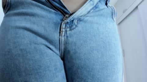 ariacoral online show from February 23, 3:14 pm