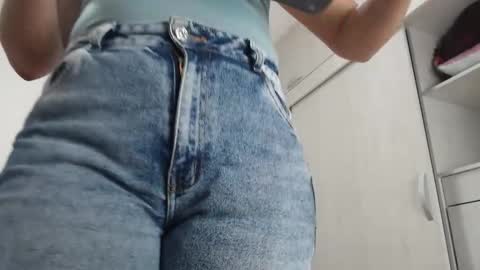 ariacoral online show from November 10, 1:03 pm