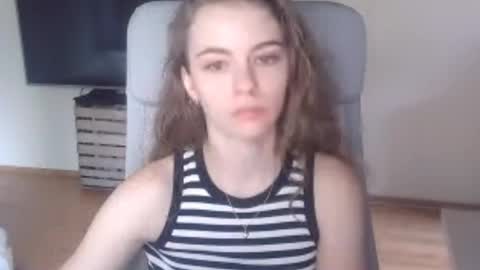 AriaCreazy online show from June 1, 6:26 am