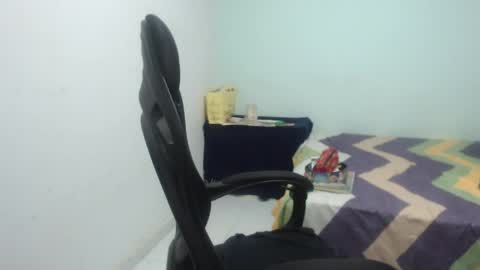 ...Ariana... online show from April 2, 6:48 pm