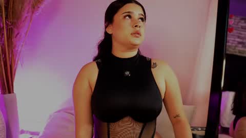 -  -. .- Ariadna -. .-  - online show from June 30, 12:59 pm