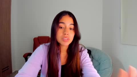 Aria Montgomery online show from March 11, 12:33 am