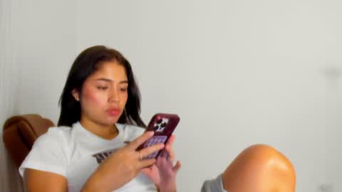 Aria Montgomery online show from July 29, 6:13 am