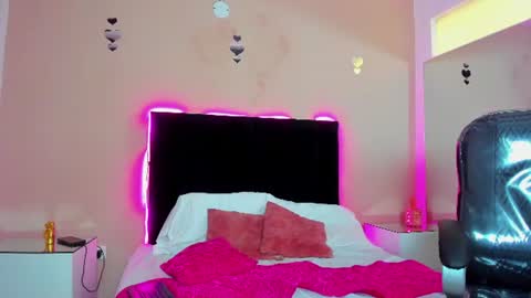 ariana_cri_x online show from July 26, 1:41 pm