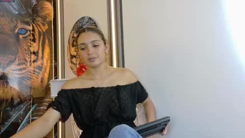 ariana_toro online show from April 15, 5:27 pm
