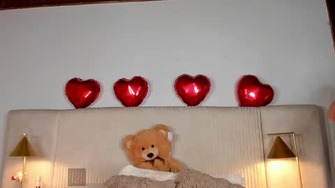 Susan online show from February 14, 10:12 pm