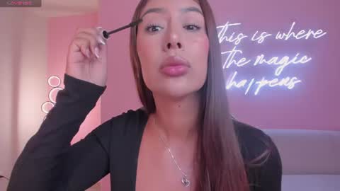 Ariana Dumont online show from July 4, 11:36 am