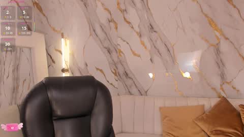 Ariana Dumont online show from September 26, 11:51 am