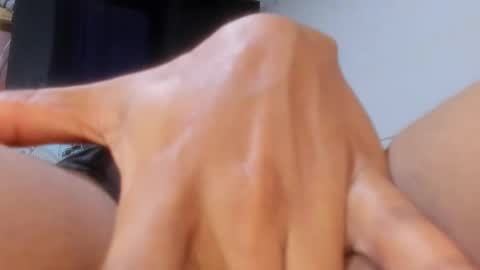 Snapshot of arianna_walter chatting on October 10, 3:29 pm arianna_walter online show from October 10, 3:29 pm