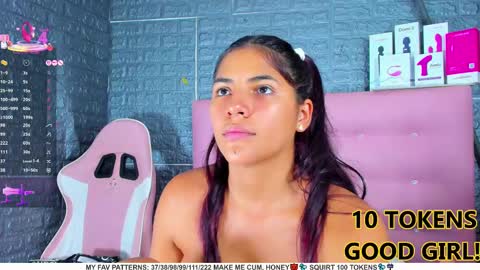 Snapshot of ariannalewis1 chatting on February 27, 10:31 pm Arianna online show from February 27, 10:31 pm