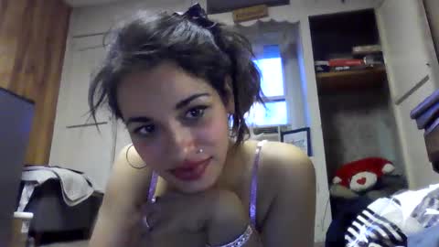 Snapshot of ariannapassion chatting on October 28, 1:23 pm ariannapassion online show from October 28, 1:23 pm