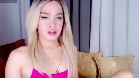 ARIANNE CUMS  online show from November 9, 11:07 pm