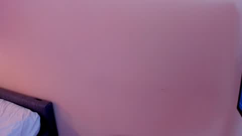 Ari and Aiden online show from May 11, 4:04 pm