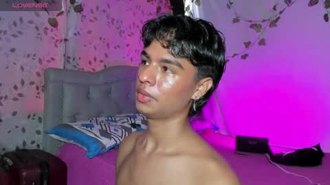 ariel_adan online show from December 17, 12:56 pm