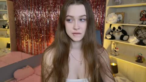 arielsykes online show from April 5, 7:44 pm