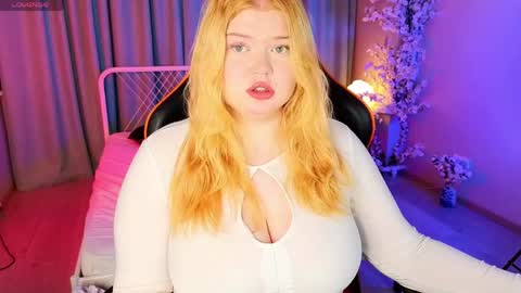 Adele online show from April 10, 9:52 pm