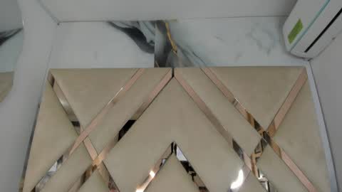 ariht online show from April 17, 10:01 pm