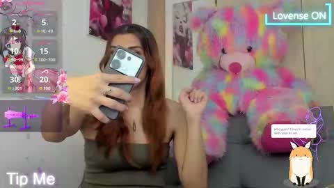 Ariana Forero ---- independet model online show from November 5, 3:36 pm