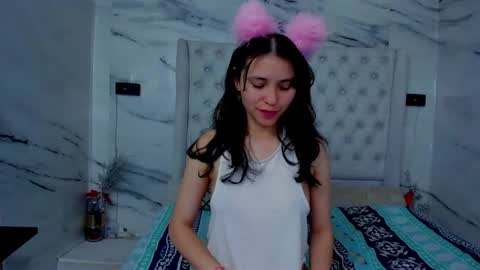 arisha_lee2 online show from October 14, 10:24 pm