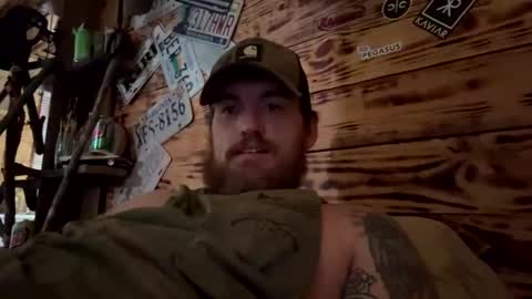 armyvet6996 online show from April 30, 2:22 pm