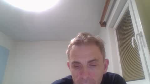 aromannn online show from November 30, 7:43 pm