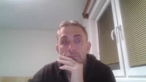 aromannn online show from November 29, 3:52 pm