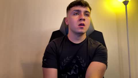 aron__cooper online show from May 2, 2:12 pm