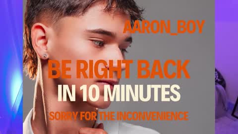 Aaron online show from December 1, 7:23 pm