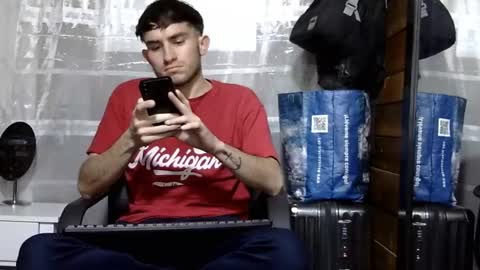 Snapshot of arongfranco chatting on September 17, 4:27 am Aron G Franco online show from September 17, 4:27 am