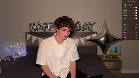 Aron and Phil solo online show from January 17, 4:38 pm