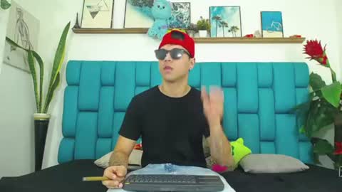 Aroon   online show from June 13, 1:43 pm