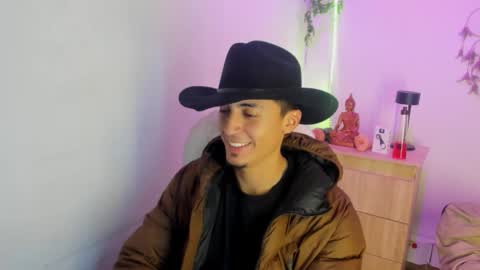 Aron online show from January 7, 1:38 pm