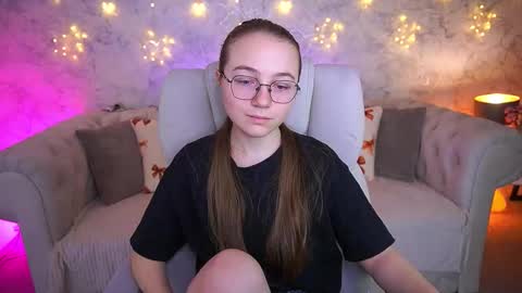 arrinawair online show from March 20, 8:19 am