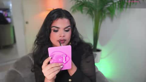 Chloe  online show from September 21, 11:31 pm