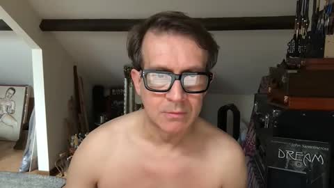 artisterotic online show from February 20, 10:17 am