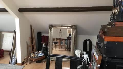 artisterotic online show from February 26, 10:40 am