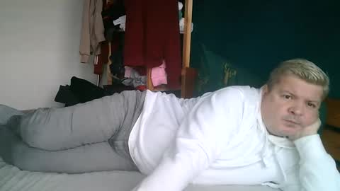 artuditu36 online show from January 28, 11:38 am