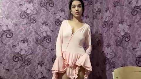 Amina online show from February 27, 8:01 pm